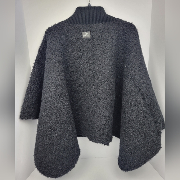 Canada Weather gear Women's Black Textured Cape - Picture 5 of 8